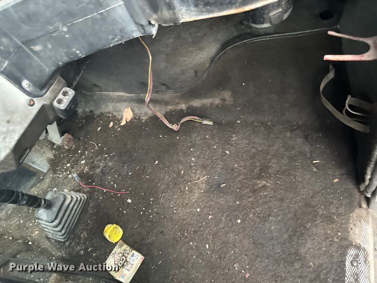 image for item EM2267 1990 Mack RB688S crane truck