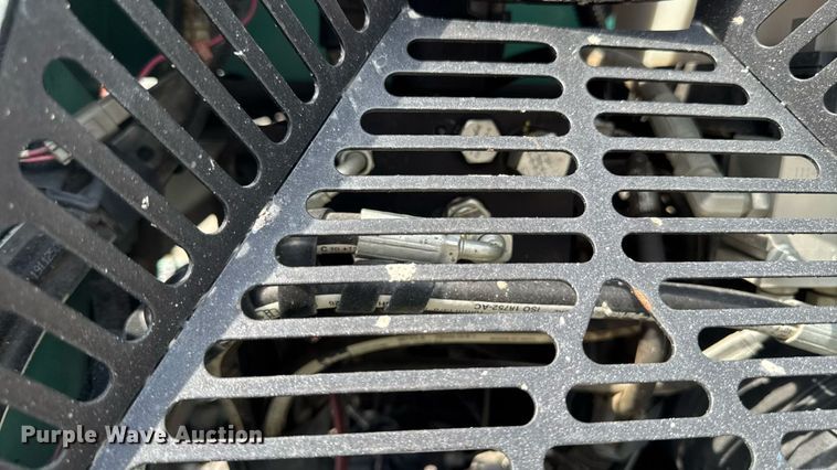 image for item EM2271 2021 Multiquip HTX6H power trowel