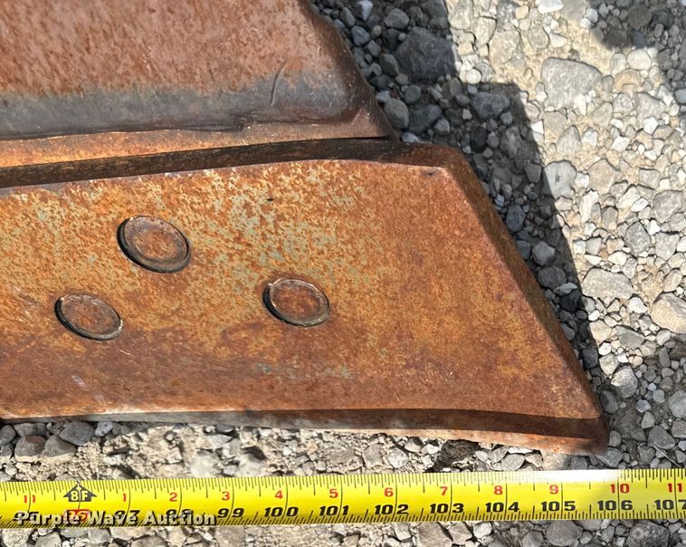 image for item EM2280 1989 Case 850D long track dozer