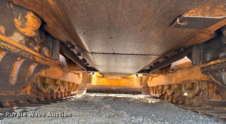 image for item EM2280 1989 Case 850D long track dozer