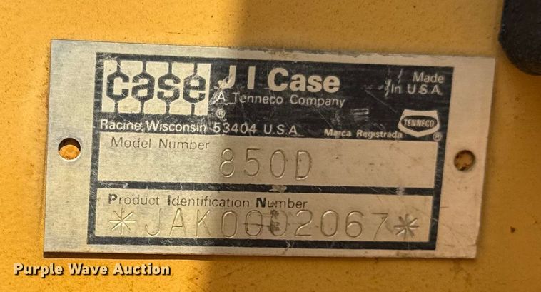 image for item EM2280 1989 Case 850D long track dozer