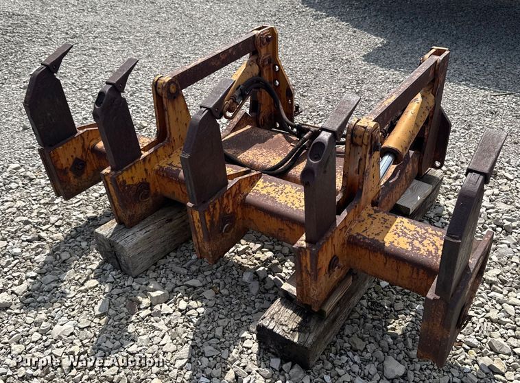 image for item EM2280 1989 Case 850D long track dozer