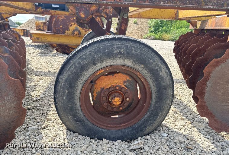 image for item EM2281 Rome TBW-20-26 off-set disk