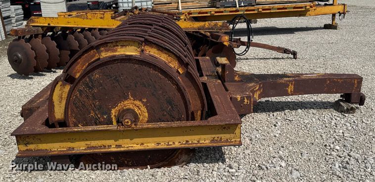 image for item EM2282 Padfoot roller