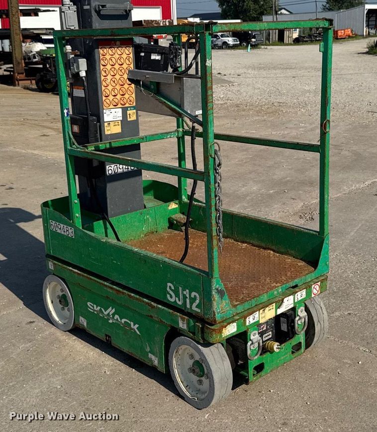 image for item EM2291 Skyjack SJ12 vertical lift
