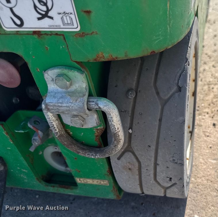 image for item EM2291 Skyjack SJ12 vertical lift