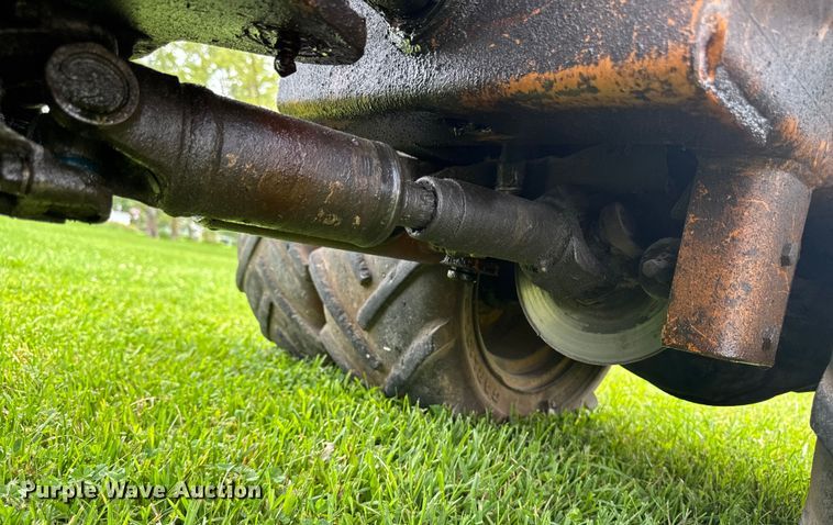 image for item EM2292 1989 Case Maxi sneaker series B vibratory cable plow