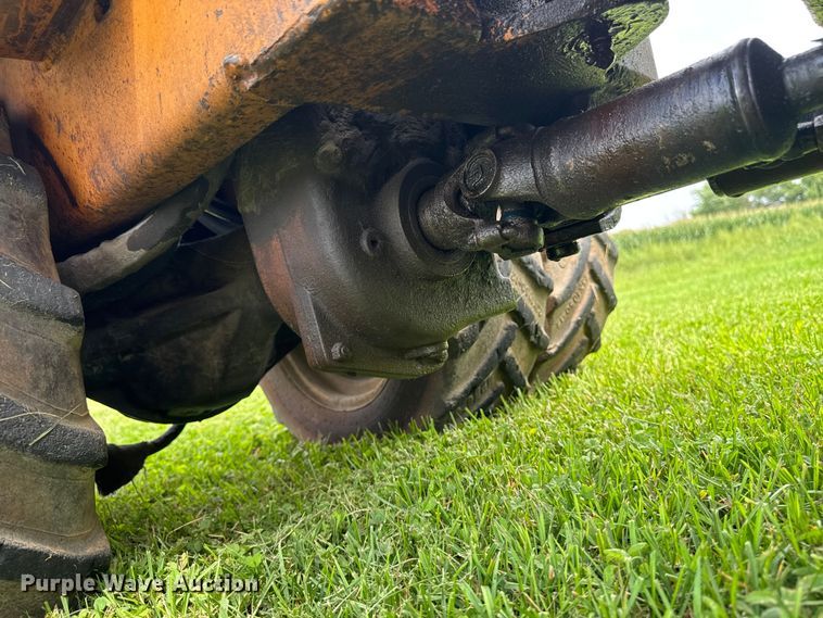 image for item EM2292 1989 Case Maxi sneaker series B vibratory cable plow