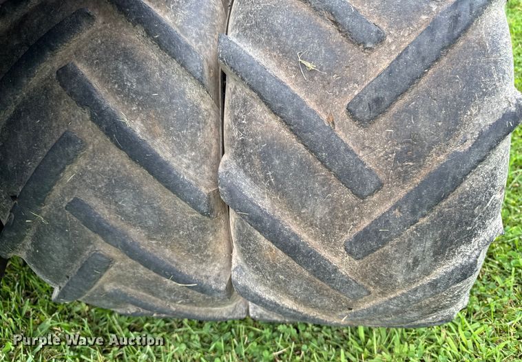 image for item EM2292 1989 Case Maxi sneaker series B vibratory cable plow