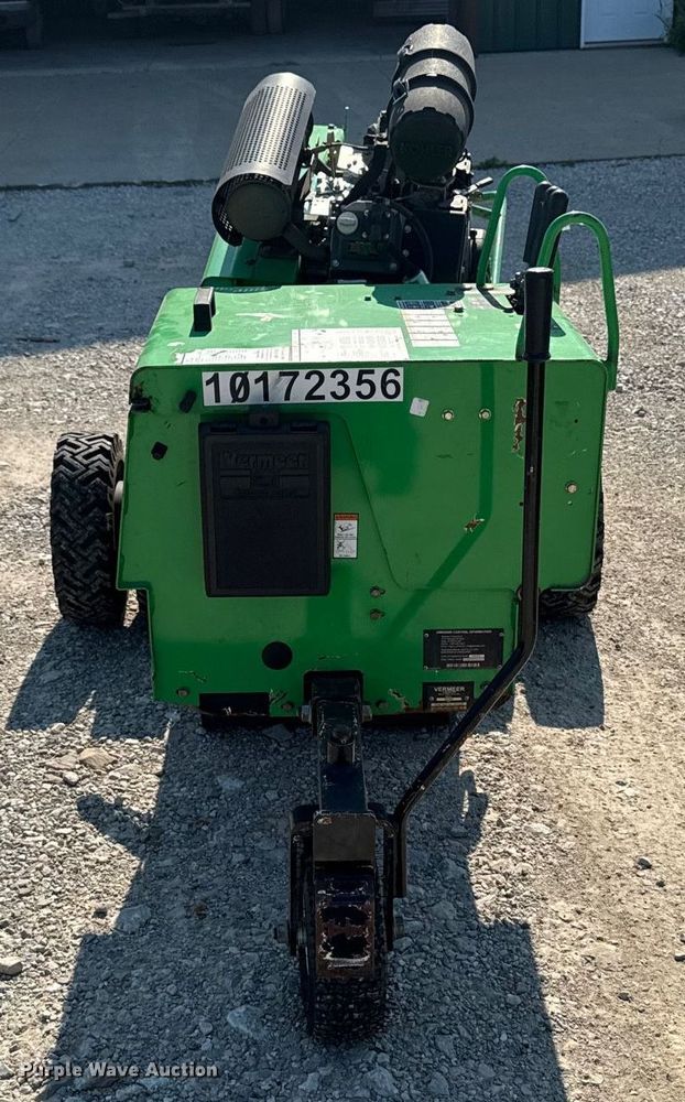 image for item EM2293 2019 Vermeer SC292 stump grinder