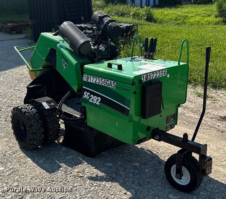 image for item EM2293 2019 Vermeer SC292 stump grinder