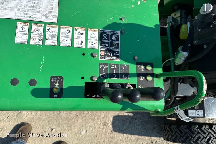 image for item EM2293 2019 Vermeer SC292 stump grinder