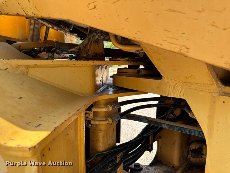 image for item EM2294 1991 Case 621ZF wheel loader