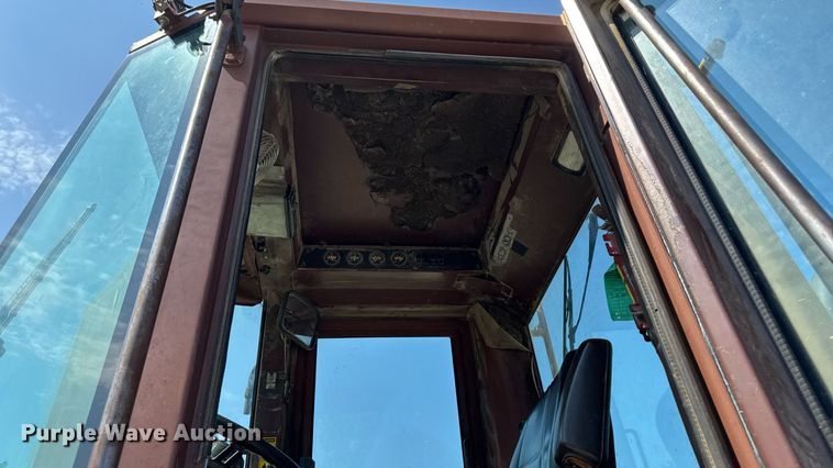 image for item EM2294 1991 Case 621ZF wheel loader