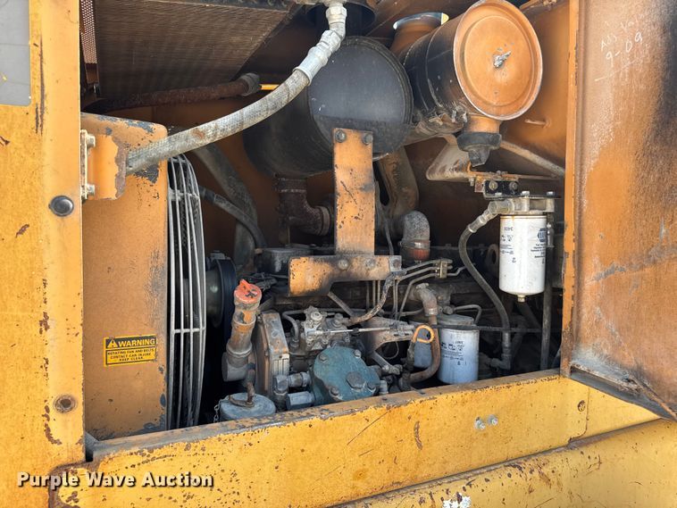 image for item EM2294 1991 Case 621ZF wheel loader