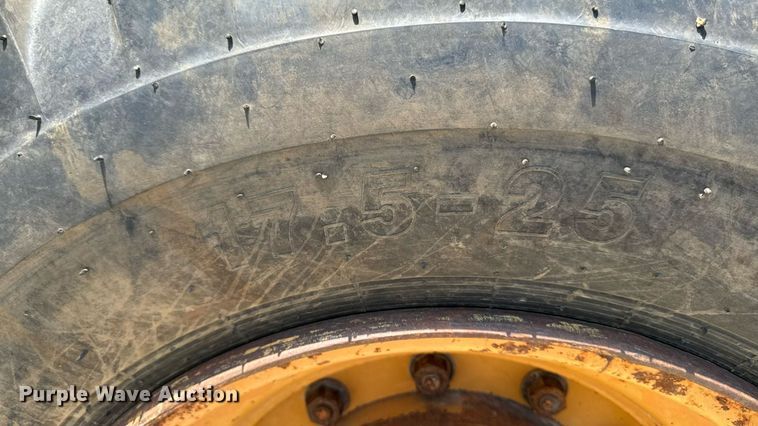 image for item EM2294 1991 Case 621ZF wheel loader