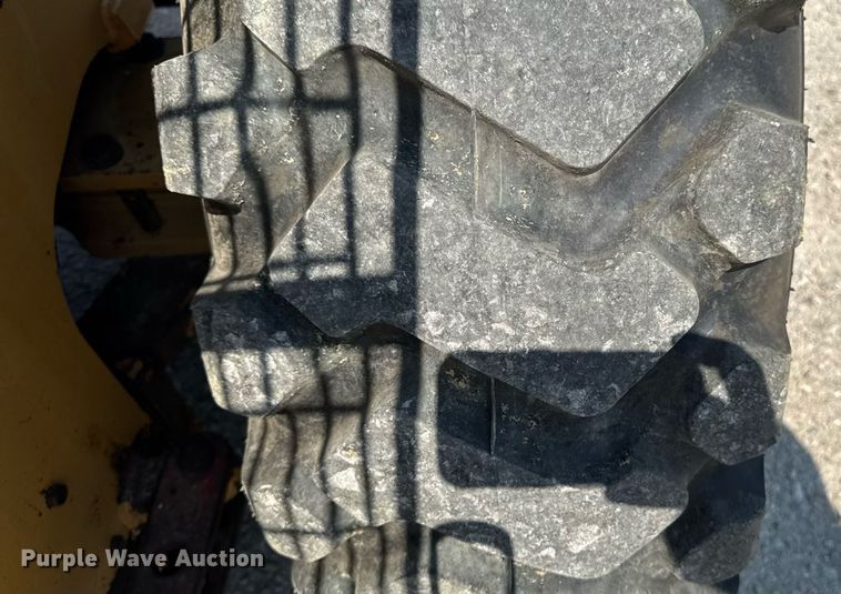 image for item EM2294 1991 Case 621ZF wheel loader