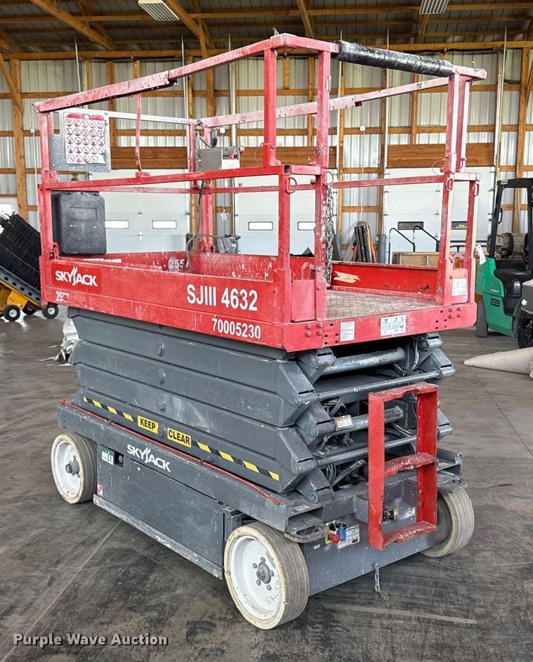 image for item EM2295 2008 Skyjack SJ III 4632 scissor lift