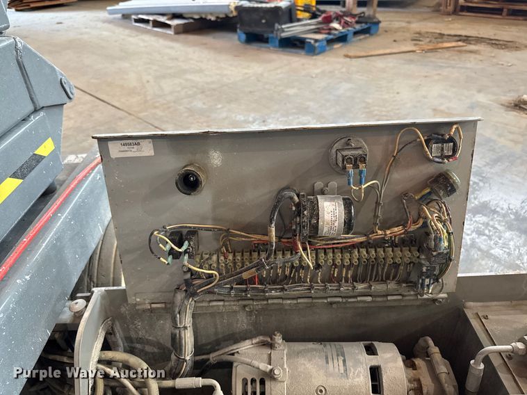 image for item EM2295 2008 Skyjack SJ III 4632 scissor lift