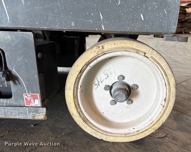 image for item EM2295 2008 Skyjack SJ III 4632 scissor lift