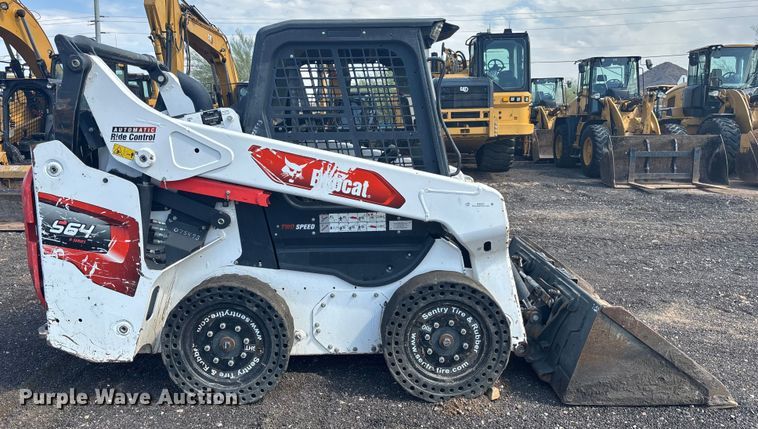 MINI CARGADOR SOBRE RUEDAS 2021 BOBCAT S64RSERIES
