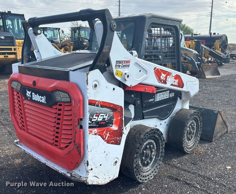 MINI CARGADOR SOBRE RUEDAS 2021 BOBCAT S64RSERIES