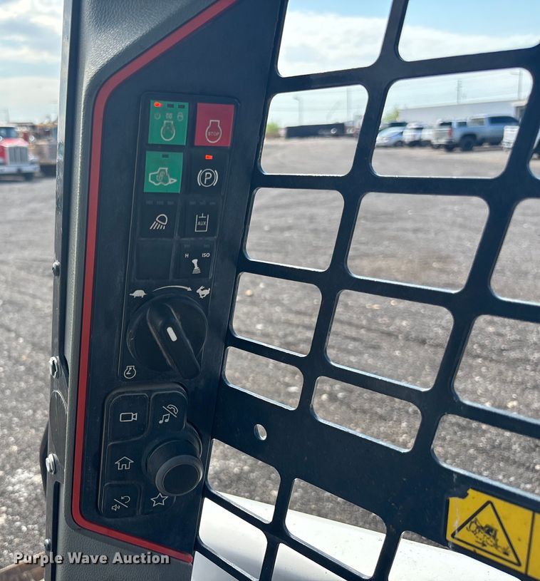 image for item EM5057 2021 Bobcat S64 R-Series skid steer loader