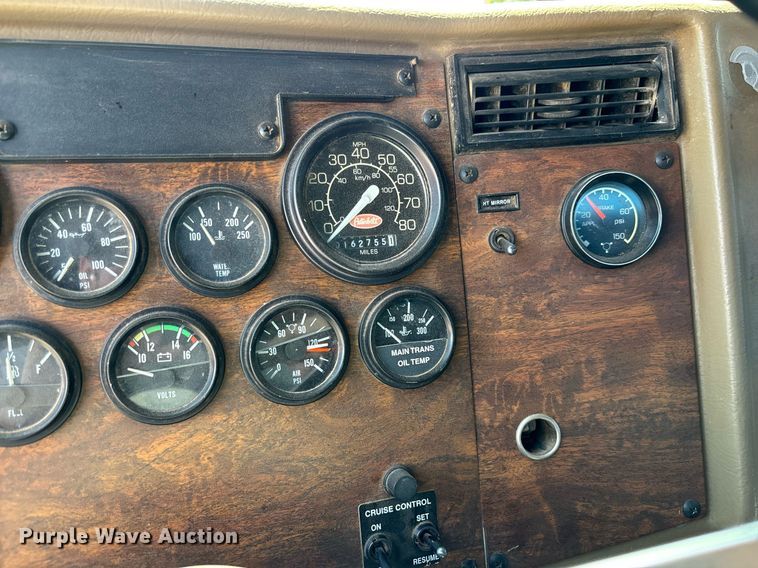 image for item EM5061 2000 Peterbilt 300 water truck