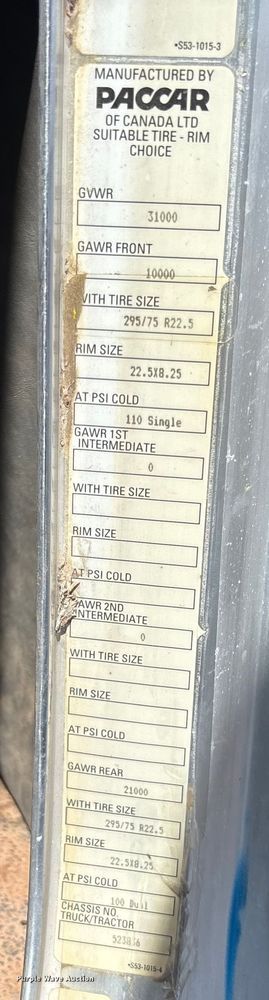 image for item EM5061 2000 Peterbilt 300 water truck