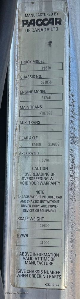 image for item EM5061 2000 Peterbilt 300 water truck