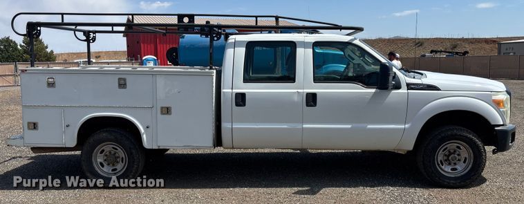 image for item EM5062 2011 Ford F250 Super Duty XL Crew Cab utility bed pickup truck