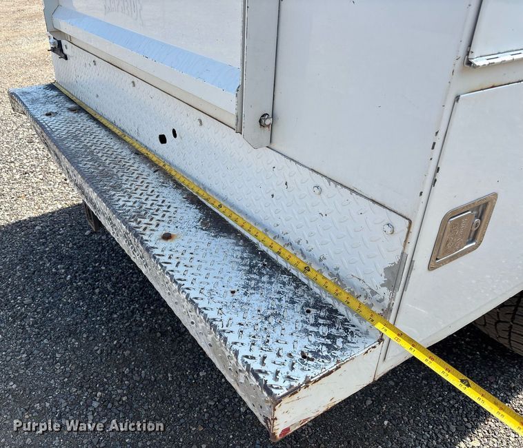 image for item EM5062 2011 Ford F250 Super Duty XL Crew Cab utility bed pickup truck