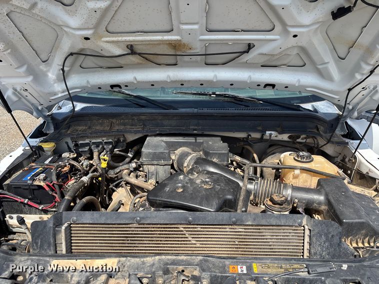 image for item EM5062 2011 Ford F250 Super Duty XL Crew Cab utility bed pickup truck