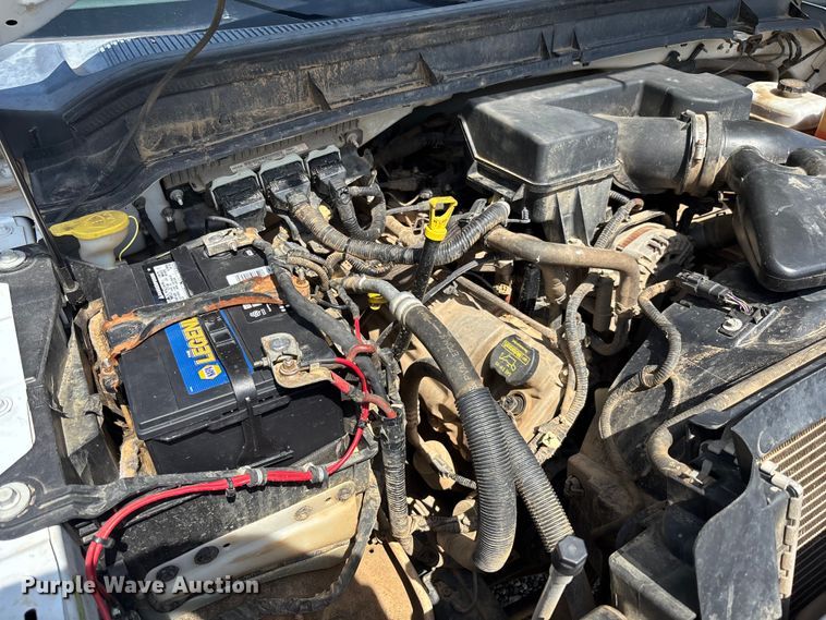 image for item EM5062 2011 Ford F250 Super Duty XL Crew Cab utility bed pickup truck