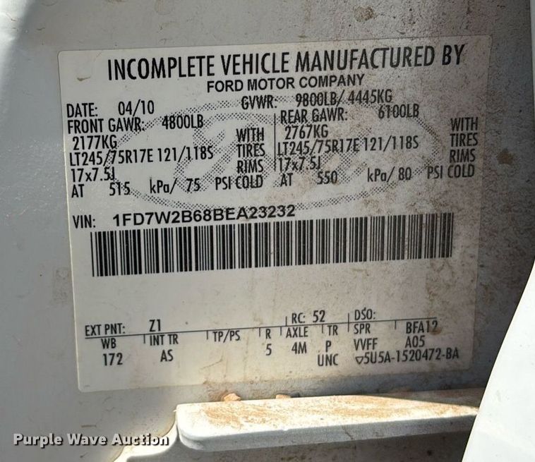 image for item EM5062 2011 Ford F250 Super Duty XL Crew Cab utility bed pickup truck