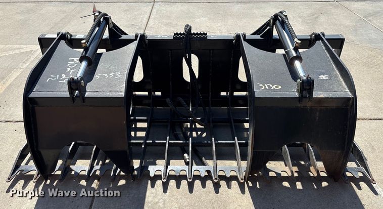 image for item EM5066 TMG TMG-84SG skid steer grapple bucket