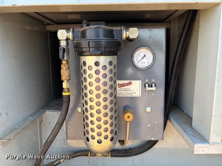 image for item EM5067 2006 Ford F350 Super Duty XL utility bed pickup truck