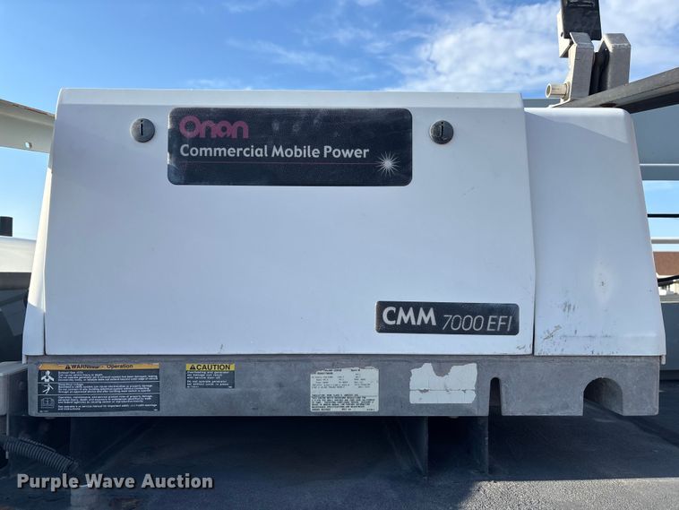 image for item EM5068 2006 Ford F350 Super Duty XL utility bed pickup truck