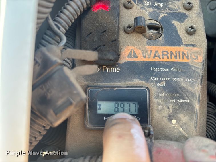 image for item EM5068 2006 Ford F350 Super Duty XL utility bed pickup truck