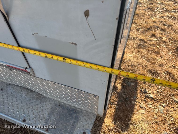 image for item EM5068 2006 Ford F350 Super Duty XL utility bed pickup truck