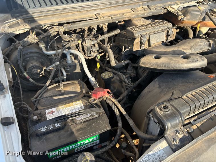 image for item EM5069 2006 Ford F350 Super Duty XL  utility bed pickup truck