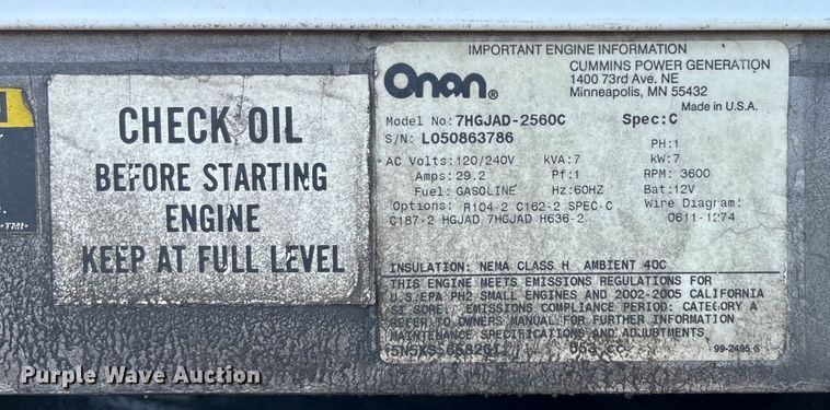 image for item EM5071 2006 Ford F350 Super Duty XL  utility bed pickup truck