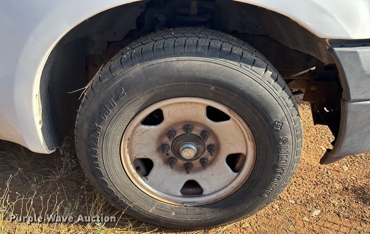 image for item EM5071 2006 Ford F350 Super Duty XL  utility bed pickup truck