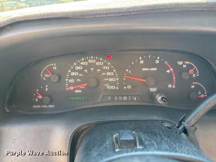 image for item EM5072 2002 Ford F450 Super Duty flatbed truck