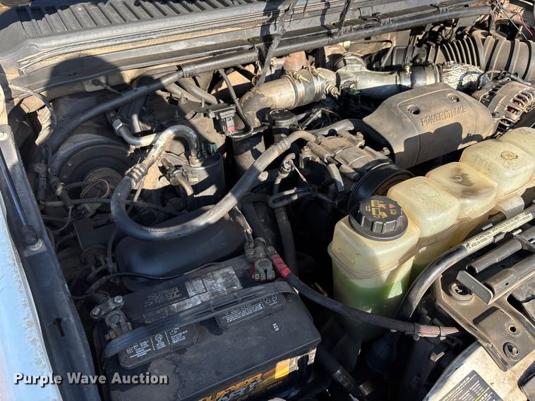 image for item EM5072 2002 Ford F450 Super Duty flatbed truck