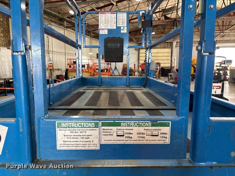 image for item EM5076 2017 Genie  GS-4047 scissor lift