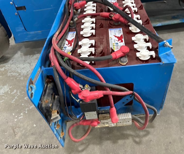 image for item EM5076 2017 Genie  GS-4047 scissor lift