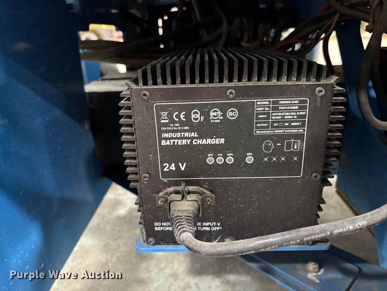 image for item EM5076 2017 Genie  GS-4047 scissor lift