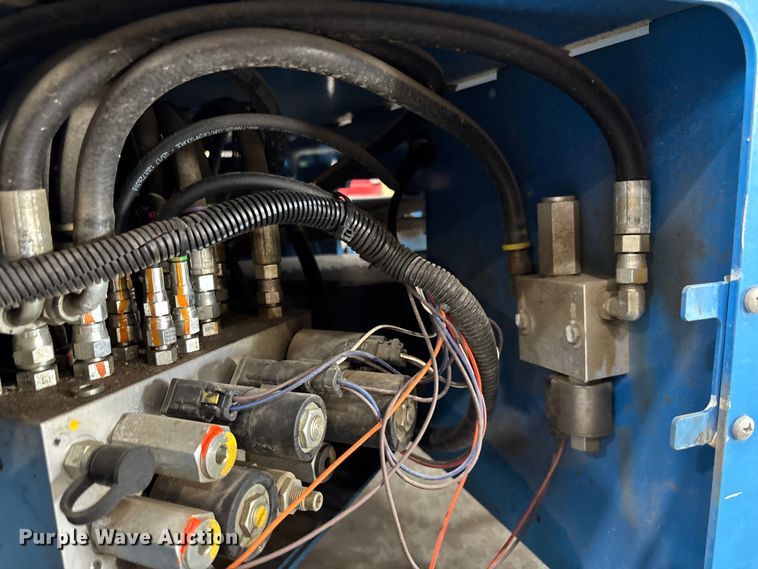 image for item EM5076 2017 Genie  GS-4047 scissor lift