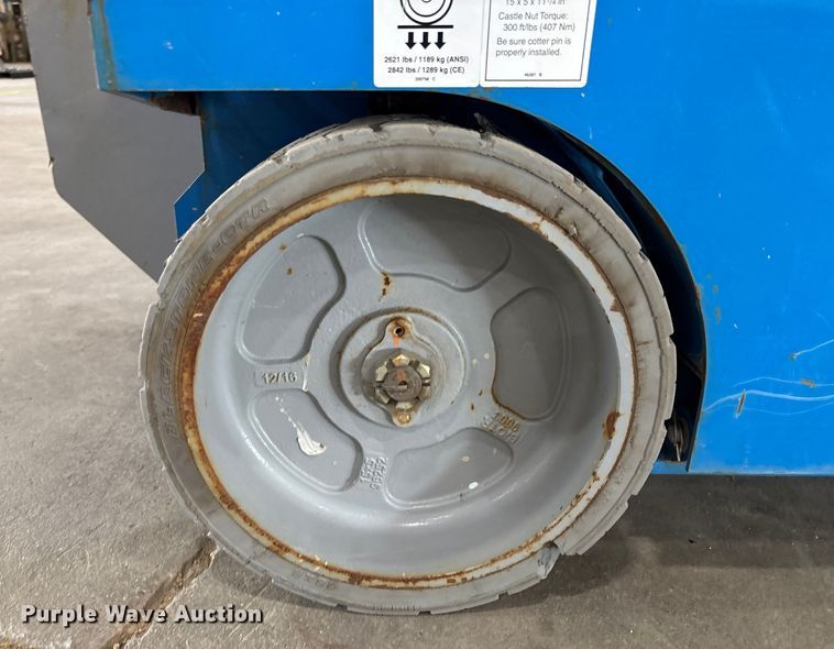 image for item EM5076 2017 Genie  GS-4047 scissor lift